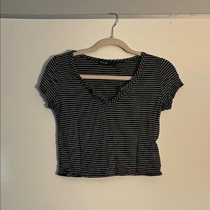 Forever 21 Black and White Striped Crop Top